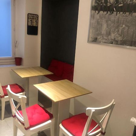 The First Apartment Trieste Exterior photo